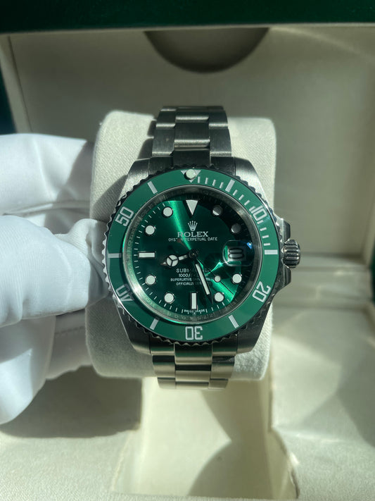 Rolex Submariner Date (Hulk)